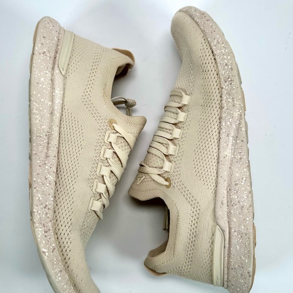 APL Techloom Breeze Women's Running Shoes - Picture 8 of 9